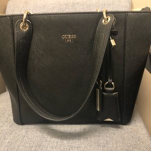 Guess Tote